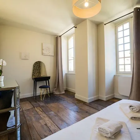 Le Grand D'albusse Apartment Sarlat