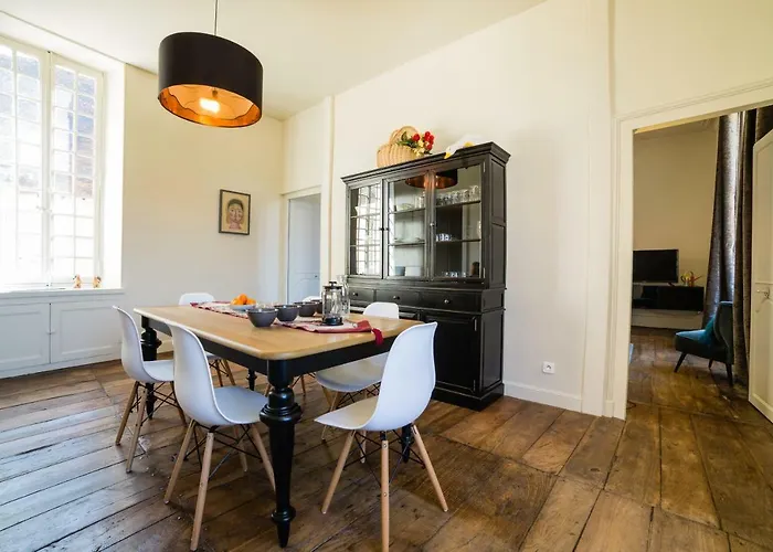 Le Grand D'albusse Sarlat-la-Canéda